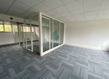 Bureaux 229 m²